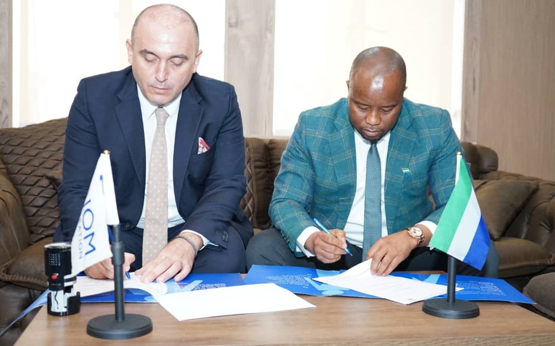 Chief Immigration Officer Signs MOU with IOM